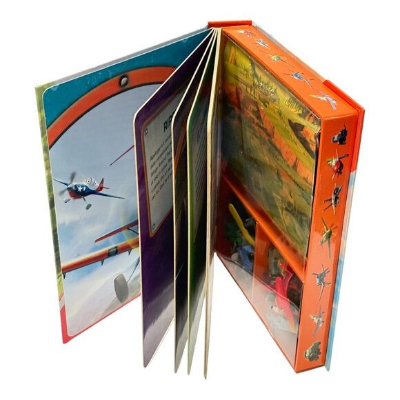 Disney Planes Book and Character Figure Box Set New Italian - Picture 3 of 8